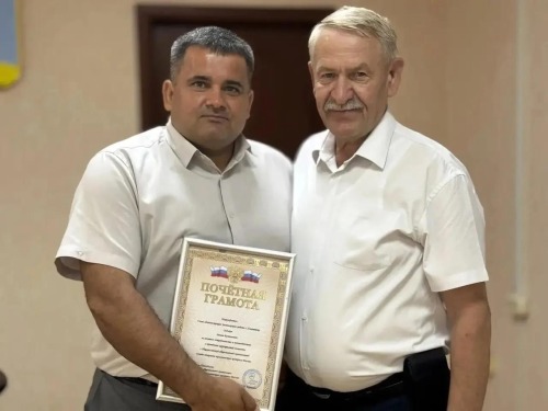 Грамота Совета ветеранов вручена Р.Р. Садыкову