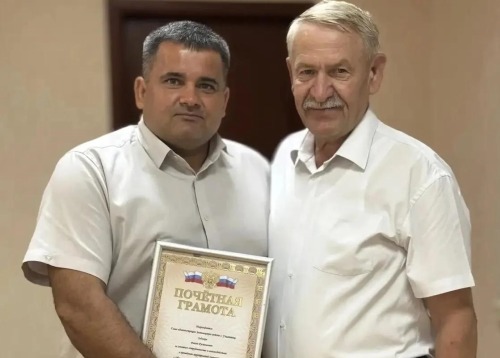 Грамота Совета ветеранов вручена Р.Р. Садыкову